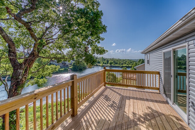 property at 220 E Sunset Cove Ln