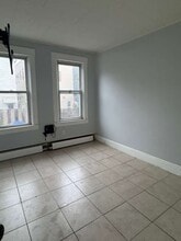 368 N 11th St, Unit 1 in Prospect Park, NJ - Building Photo - Building Photo