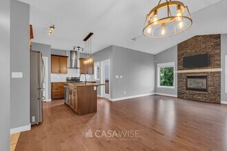 6949 Evans Wynd NW in Edmonton, AB - Building Photo - Building Photo