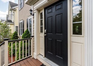 67 Trimount Ave in Waltham, MA - Building Photo - Building Photo