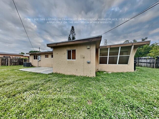 1030 Atkinson Ave in Fort Lauderdale, FL - Foto de edificio - Building Photo