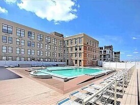 10 Regent St in Jersey City, NJ - Building Photo