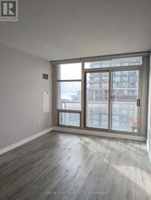 35 Mariner Terrace in Toronto, ON - Building Photo - Building Photo