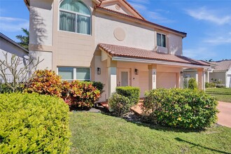 21290 Millbrook Ct in Boca Raton, FL - Foto de edificio - Building Photo