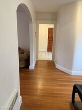 16 Gardner Rd in Brookline, MA - Building Photo - Building Photo