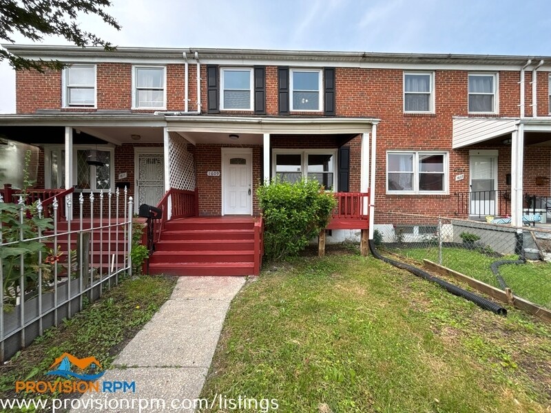 1609 Riverwood Rd in Essex, MD - Building Photo