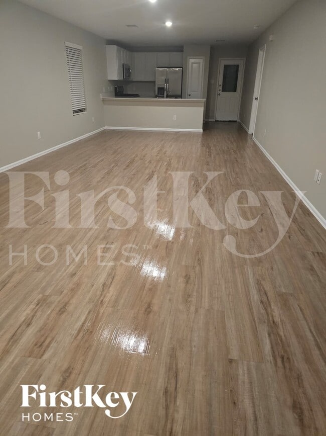 9214 Burnet Flds Dr, Unit C in Baytown, TX - Foto de edificio - Building Photo