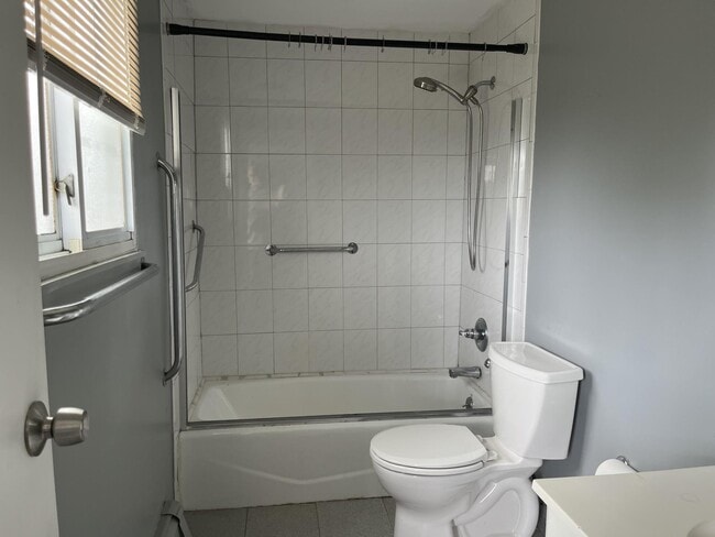 property at 212 Bellerose Ave