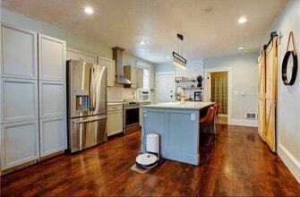 104 Leah St in Providence, RI - Foto de edificio - Building Photo