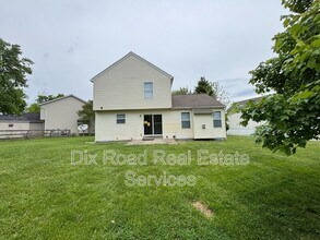 17 Ambergreen Ct in Middletown, OH - Building Photo - Building Photo