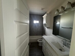 1618 Playa Dr in Weslaco, TX - Building Photo - Building Photo