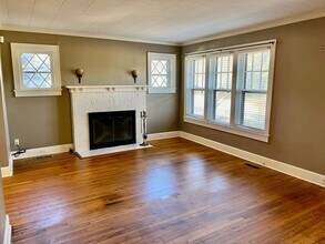 1123 Flint St in Jonesboro, AR - Building Photo - Building Photo