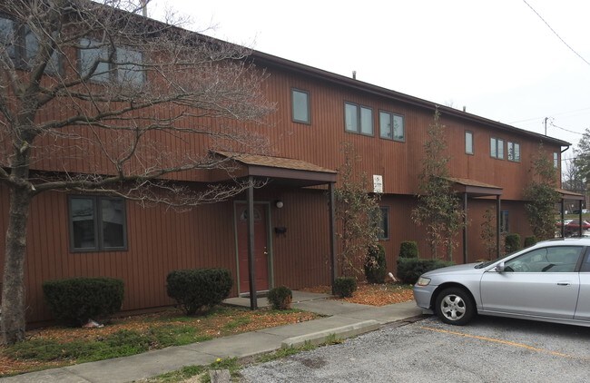 400 E Hester St, Unit 3