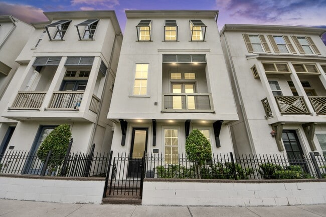 property at 210 E 28th St