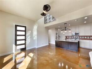 1690 Gruene Vineyard Crossing in New Braunfels, TX - Building Photo - Building Photo