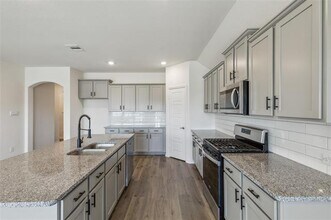 10314 Echo Brk Ln in Krugerville, TX - Building Photo - Building Photo