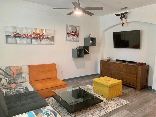 2211 Carlisle St in Bedford, TX - Building Photo - Building Photo