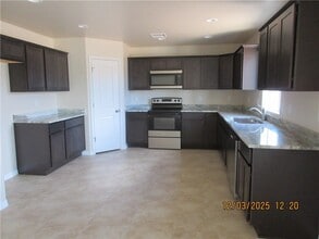 3327 N Central St in Kingman, AZ - Building Photo - Building Photo