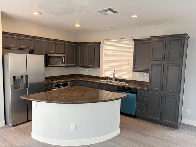 10244 Jersey Shore Ave in Las Vegas, NV - Building Photo - Building Photo