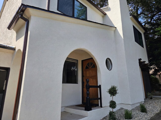 property at 1615 Olive St