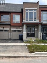 27 Donald Ficht Cres in Brampton, ON - Building Photo