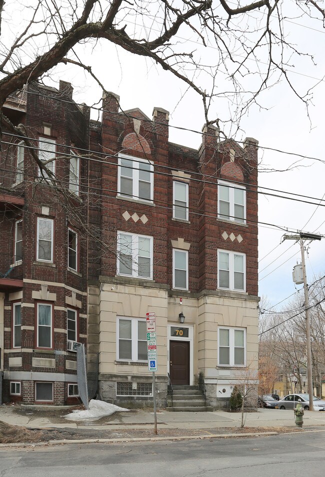 70 Morris St in Albany, NY - Foto de edificio - Building Photo