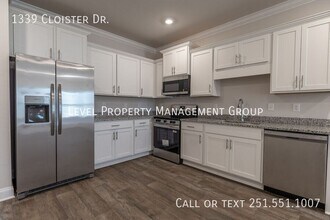 1339 Cloister Dr in Daphne, AL - Building Photo - Building Photo