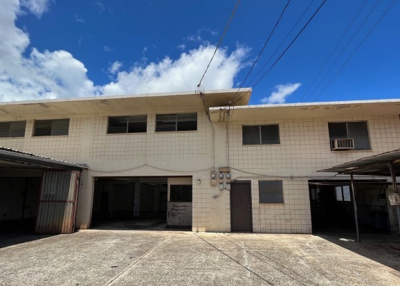 1715 Hart St in Honolulu, HI - Building Photo