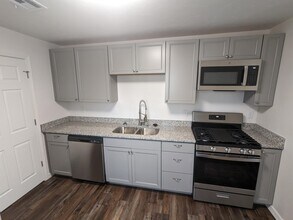 835 S Burdick St in Stillwater, OK - Building Photo - Building Photo