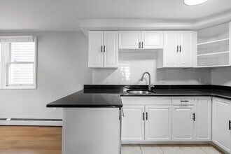 19 Loring Rd, Unit #1 in Revere, MA - Building Photo - Building Photo