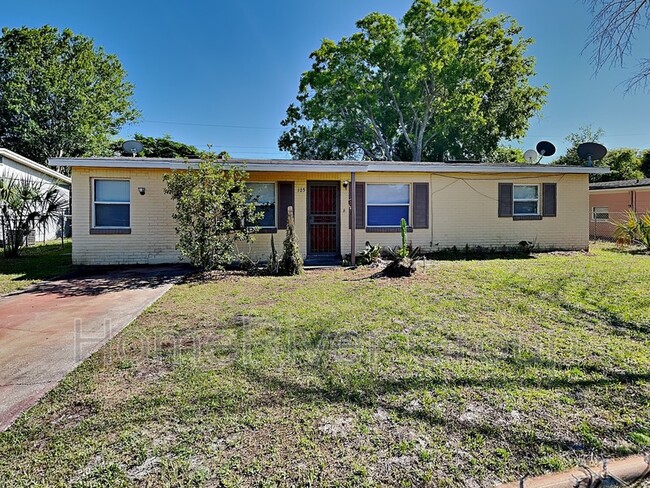 property at 125 Academy Ave