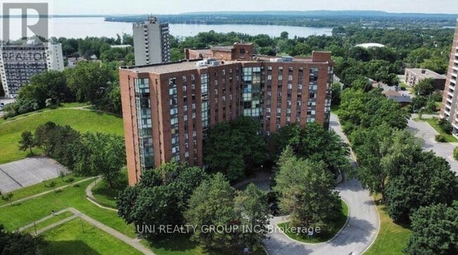 property at 2871-2871 Richmond Rd