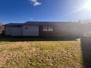 7554 Cold Harbor Rd in Mechanicsville, VA - Building Photo - Building Photo