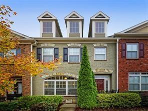 4382 Hansboro Way in Suwanee, GA - Building Photo