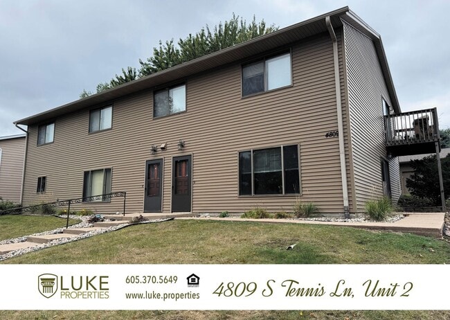 property at 4809 S Tennis Ln