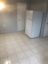 18 Belmont Park in Everett, MA - Building Photo - Building Photo