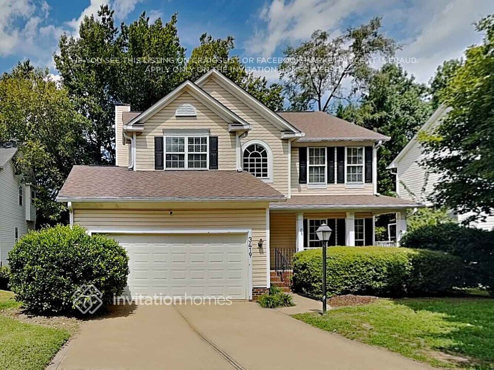 3419 Betterton Ln in Charlotte, NC - Building Photo