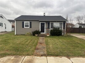 612 Kirkwood Dr in Fairborn, OH - Building Photo