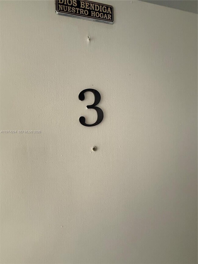 1853 SW 17th St in Miami, FL - Building Photo - Building Photo