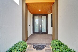 10590 Mira Vista Dr in Parkland, FL - Foto de edificio - Building Photo