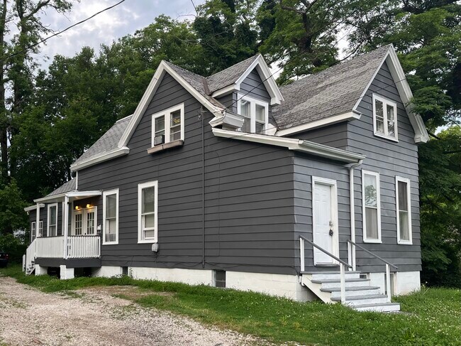 1401 E Richwoods Blvd, Unit 1