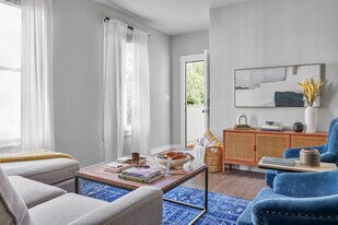 Habersham Row in Beaufort, SC - Building Photo