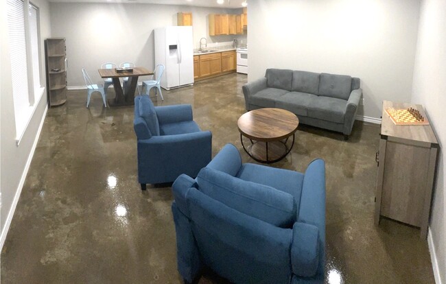 1312 Powers St in Nacogdoches, TX - Building Photo - Building Photo