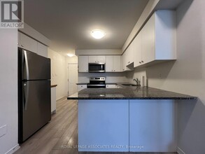 24-24 Humberwood Blvd in Toronto, ON - Building Photo - Building Photo