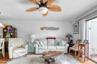 343 Monika Pl in St. Augustine, FL - Foto de edificio - Building Photo