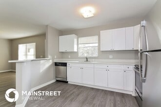 2204 E 99th Ave in Tampa, FL - Building Photo - Building Photo