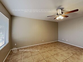 700 E Quail Ave in Apache Junction, AZ - Foto de edificio - Building Photo