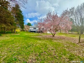 14 Bower Rd in Madison, CT - Building Photo - Building Photo