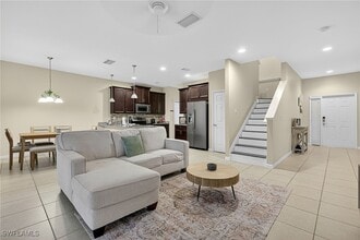 10825 Alvara Way in Bonita Springs, FL - Building Photo - Building Photo