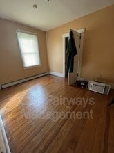 534 Cavitt Ave in Trafford, PA - Building Photo - Building Photo